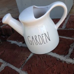 Rae Dunn "GARDEN" watering can